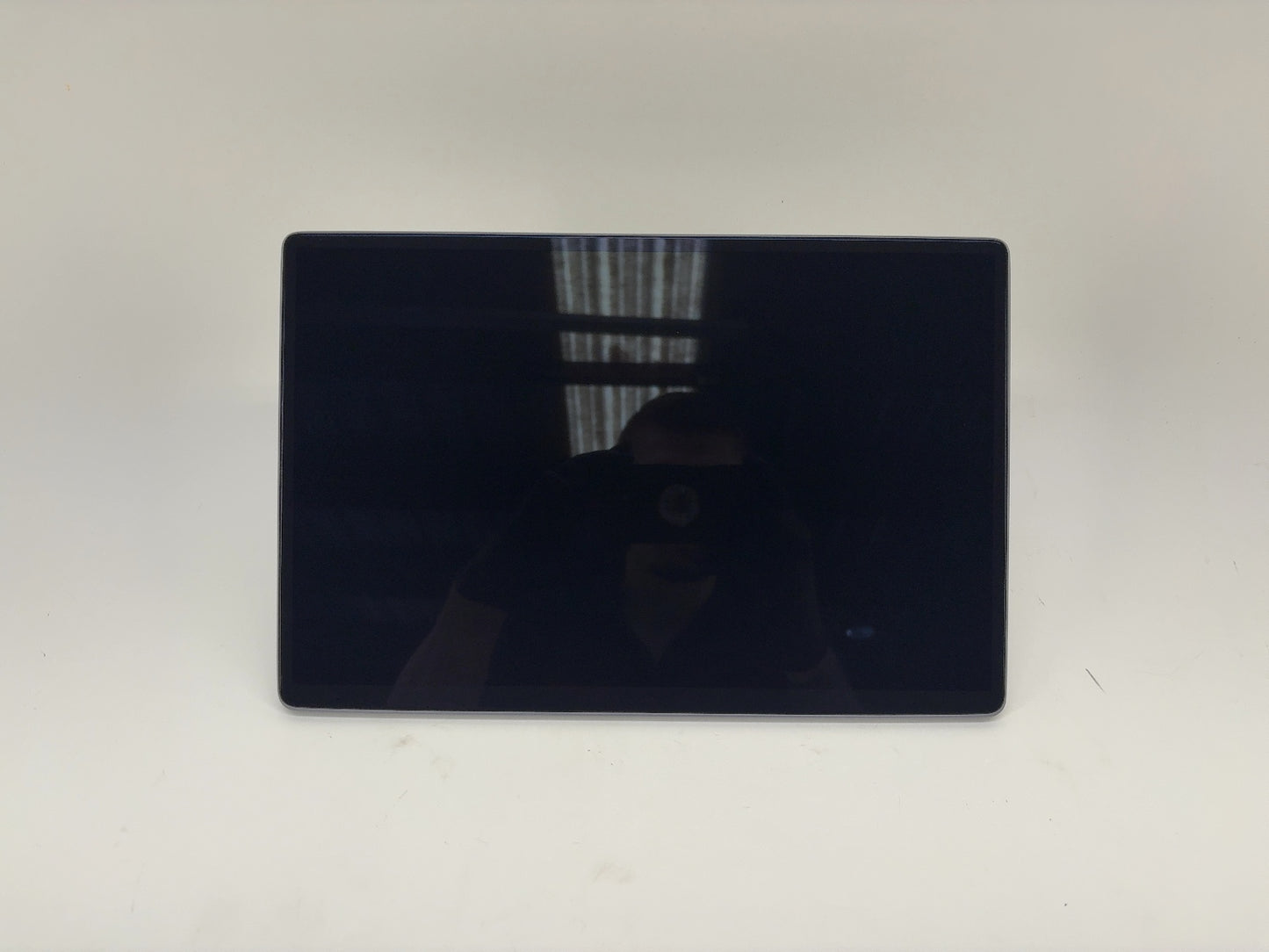 2024-2026 Tesla Model Y Juniper Center Display 1756566-00-D