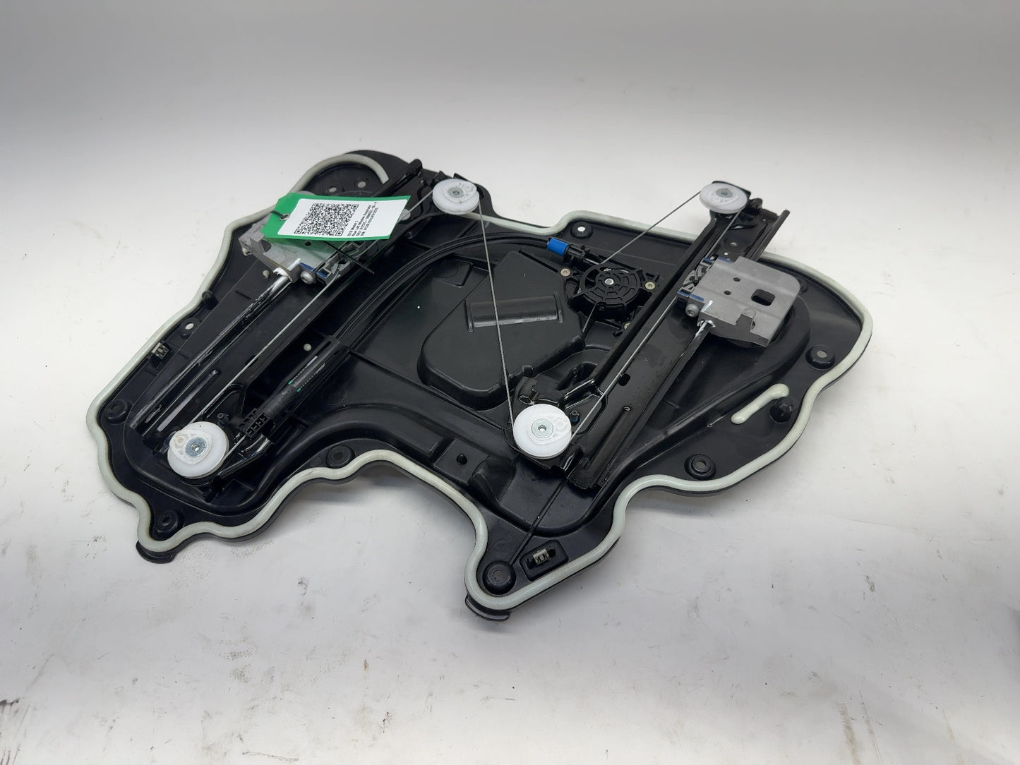 2018 Tesla Model 3 Rear Left Window Regulator 1096622-00-F