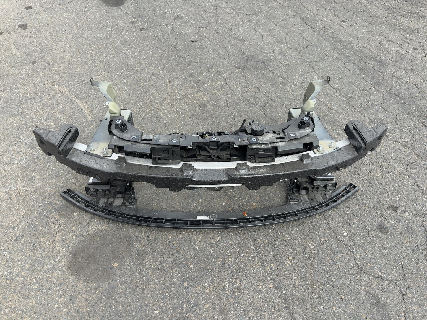 2025 Tesla Model 3 Highland Front End Assembly 1801918-00-B