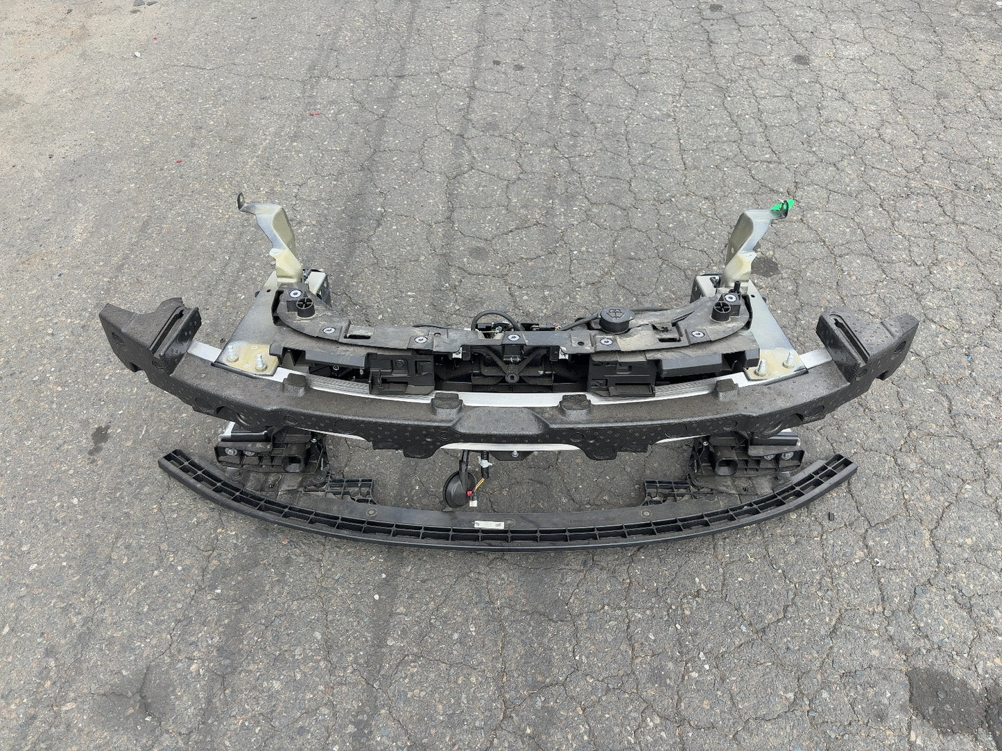 2025-2026 Tesla Model 3 Highland Front End Assembly 1801913-00-B
