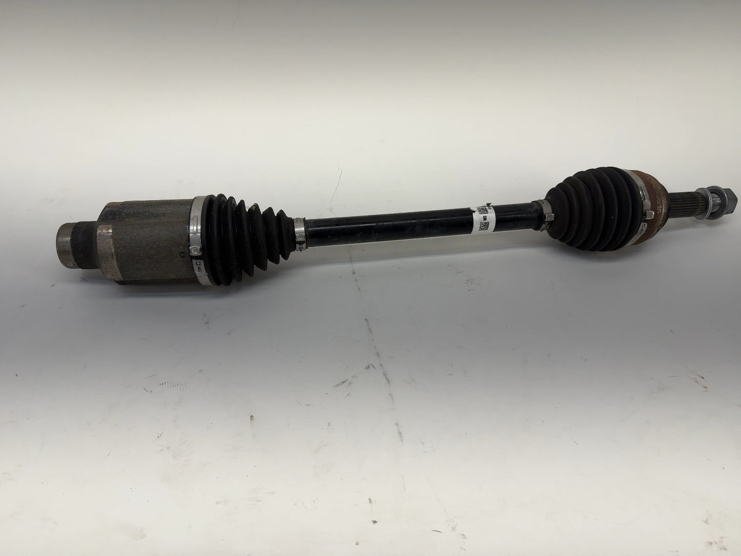 2018 Tesla Model S Front Right Axle Shaft 1030616-00-D