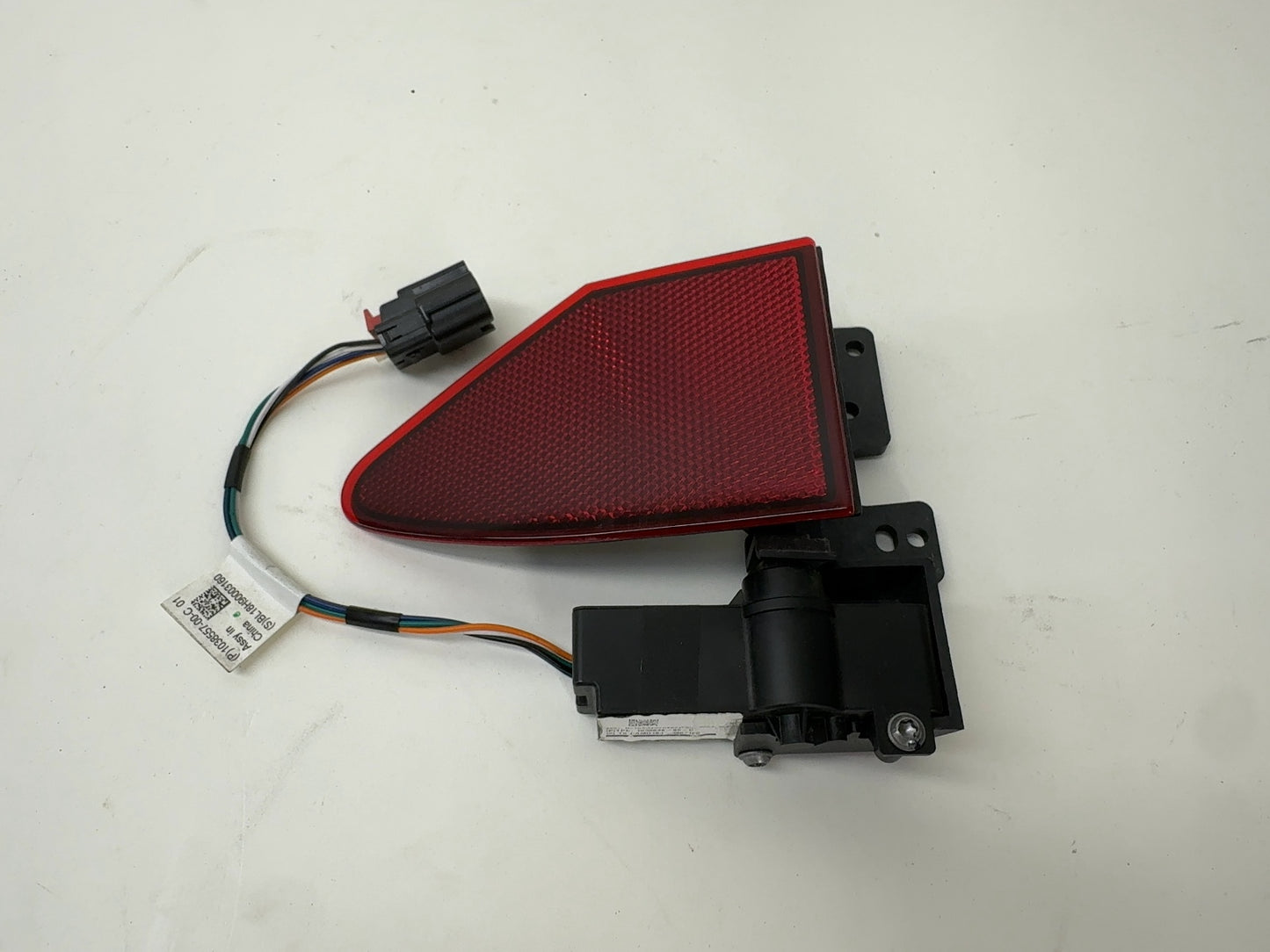2018 Tesla Model S Charge Port Door 1038548-88-G