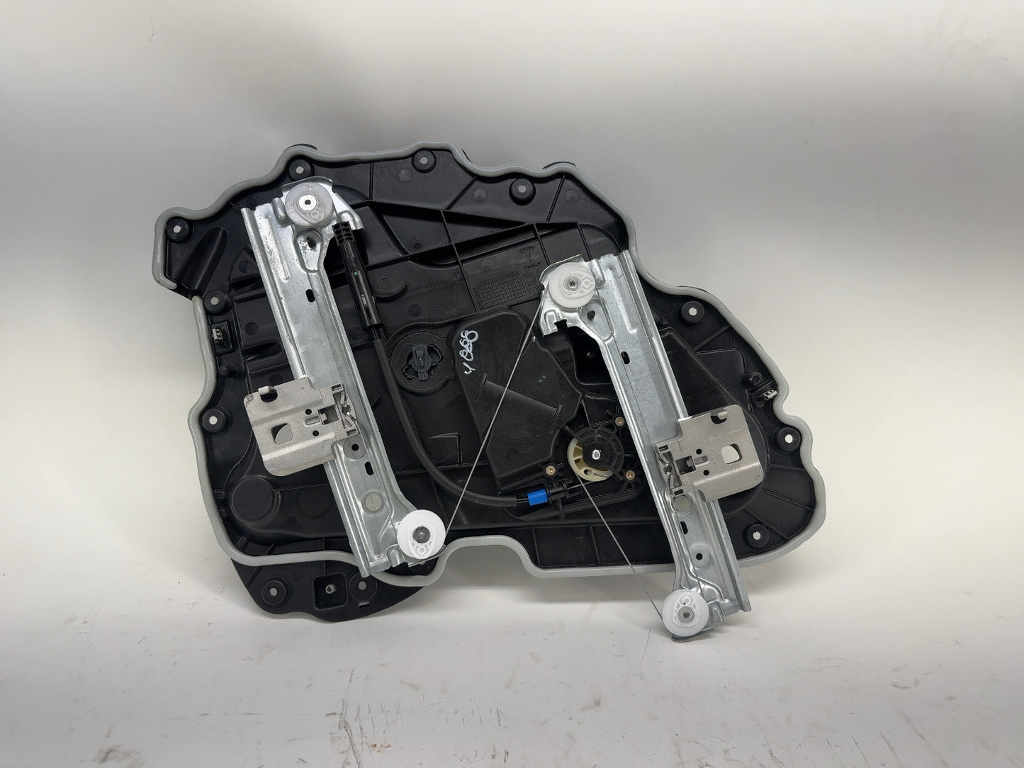 2025 Tesla Model 3 Highland Rear Right Door Window Regulator 2187301-99-A