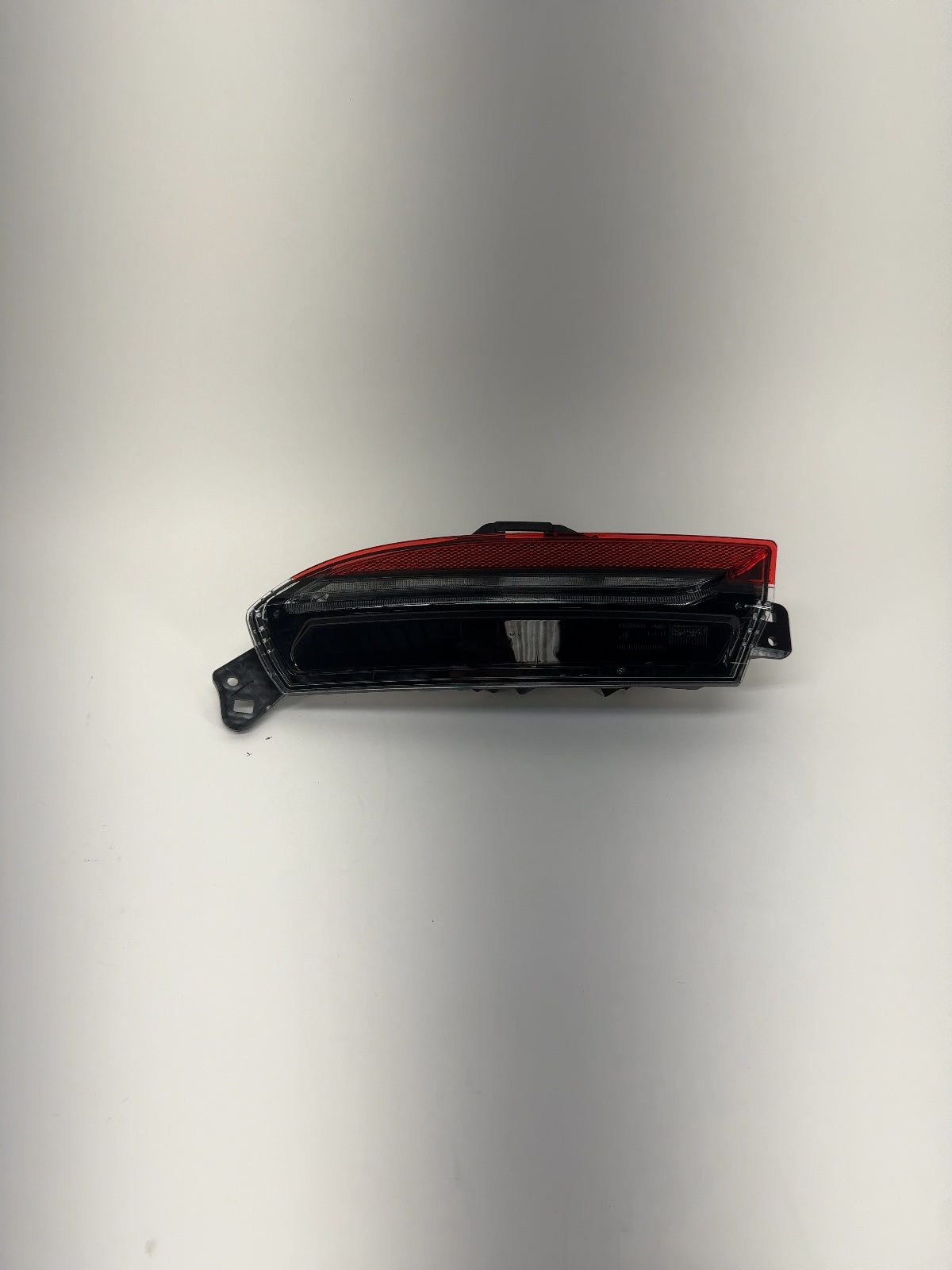 2025-2026 Tesla Model 3 Highland Rear Bumper Left Light 1712513-00-E
