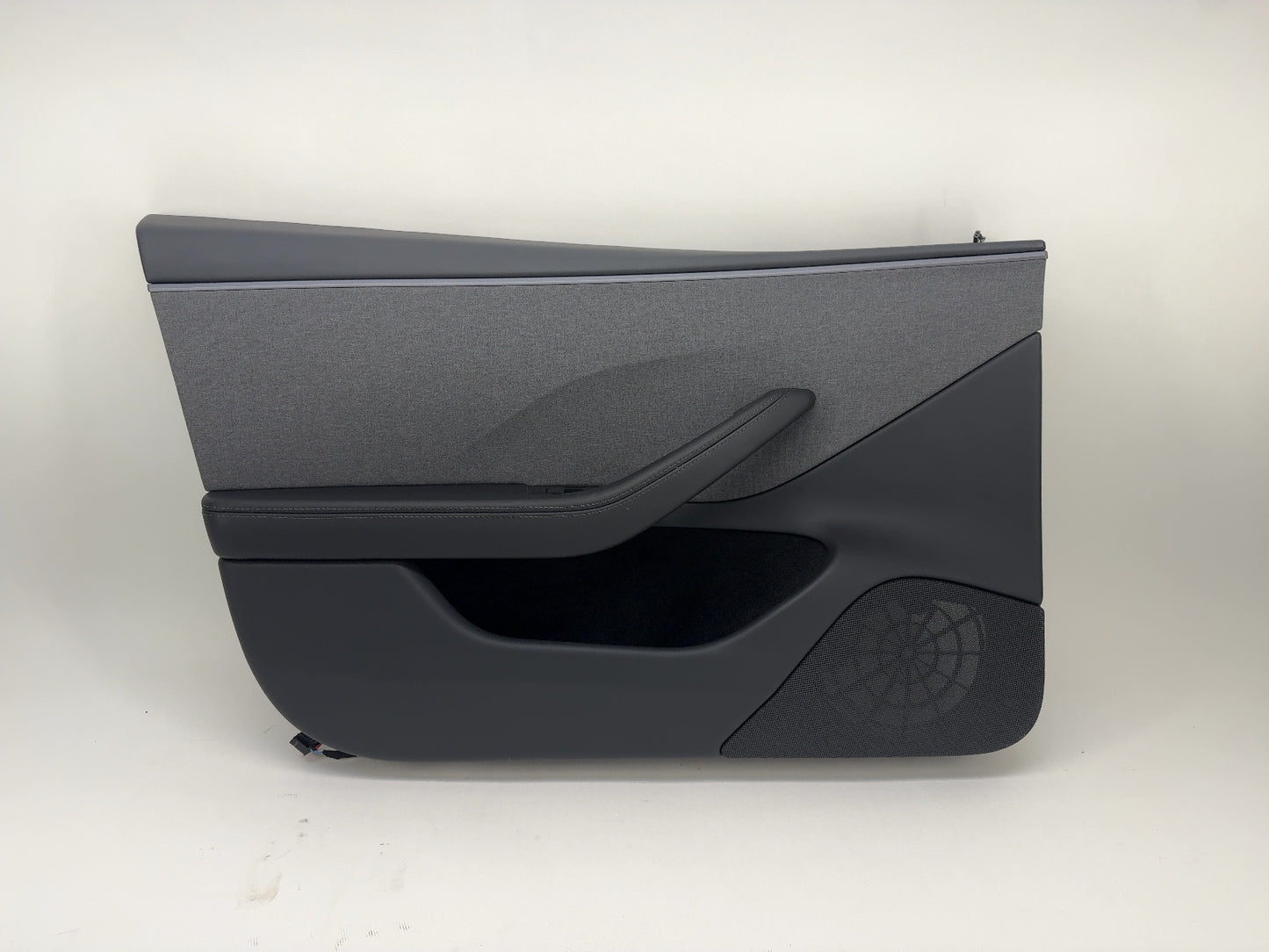 2025 Tesla Model 3 Highland Door Trim Front Left 2161373-20-B