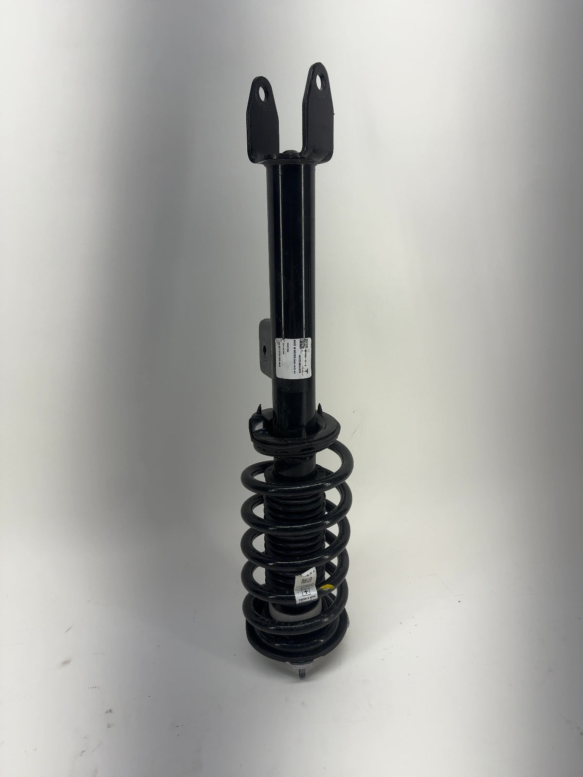 2025 Tesla Model 3 Highland Front Damper Right 1344368-01-B