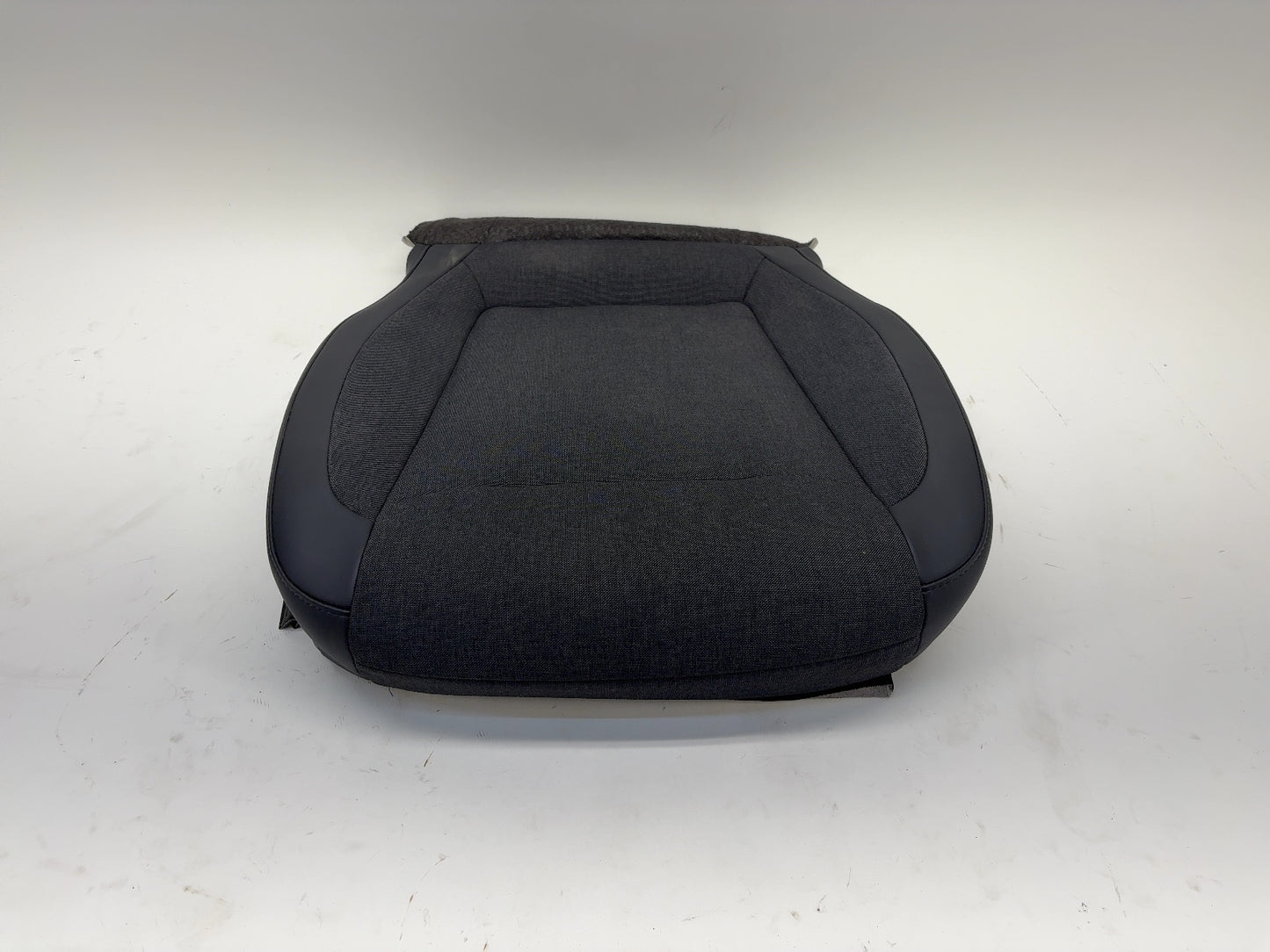 2025 Tesla Model 3 Highland Front Right Seat Lower Cushion 2191868-04-B