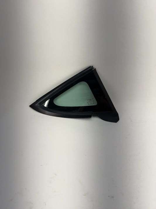 2025-2026 Tesla Model 3 Highland Right Quarter Glass 1915484-20-C