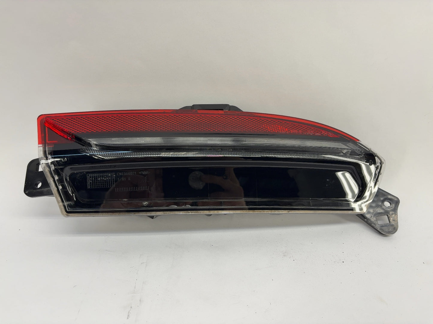 2025-2026 Tesla Model 3 Highland Rear Bumper Right Light 1712514-00-E