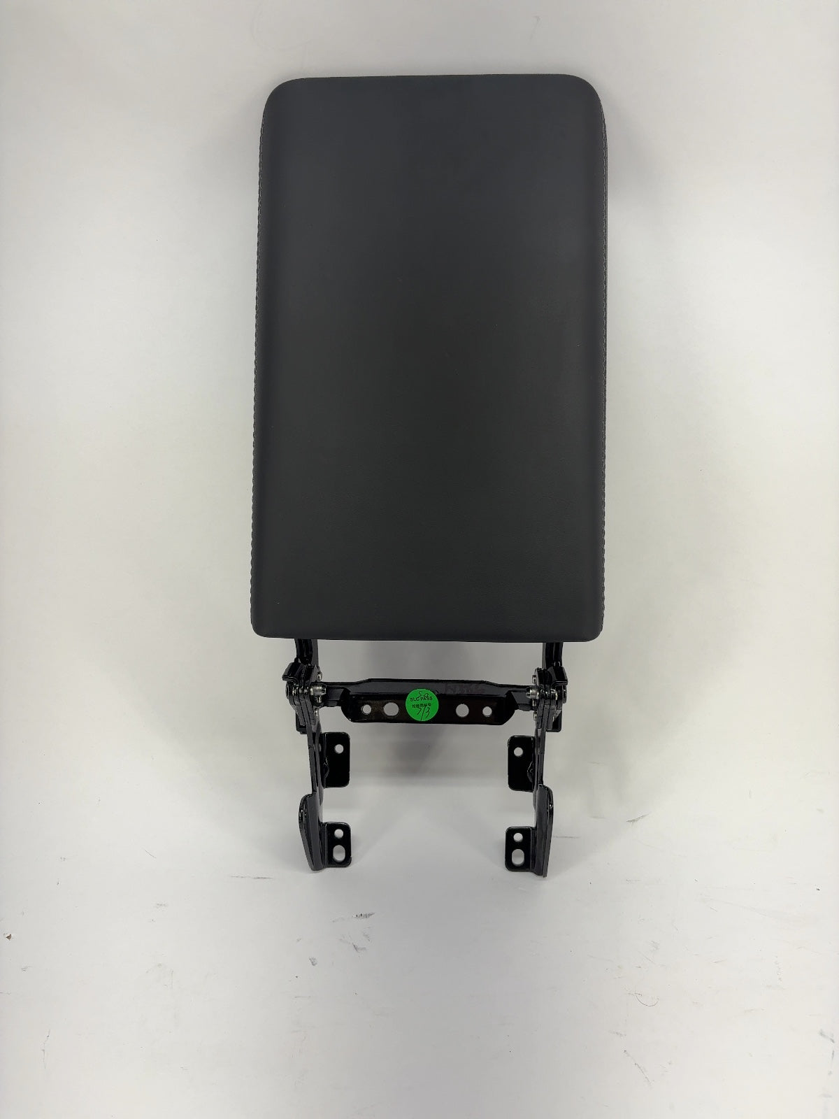 2026 Tesla Model Y Juniper Center Console Armrest 1987591-50-F