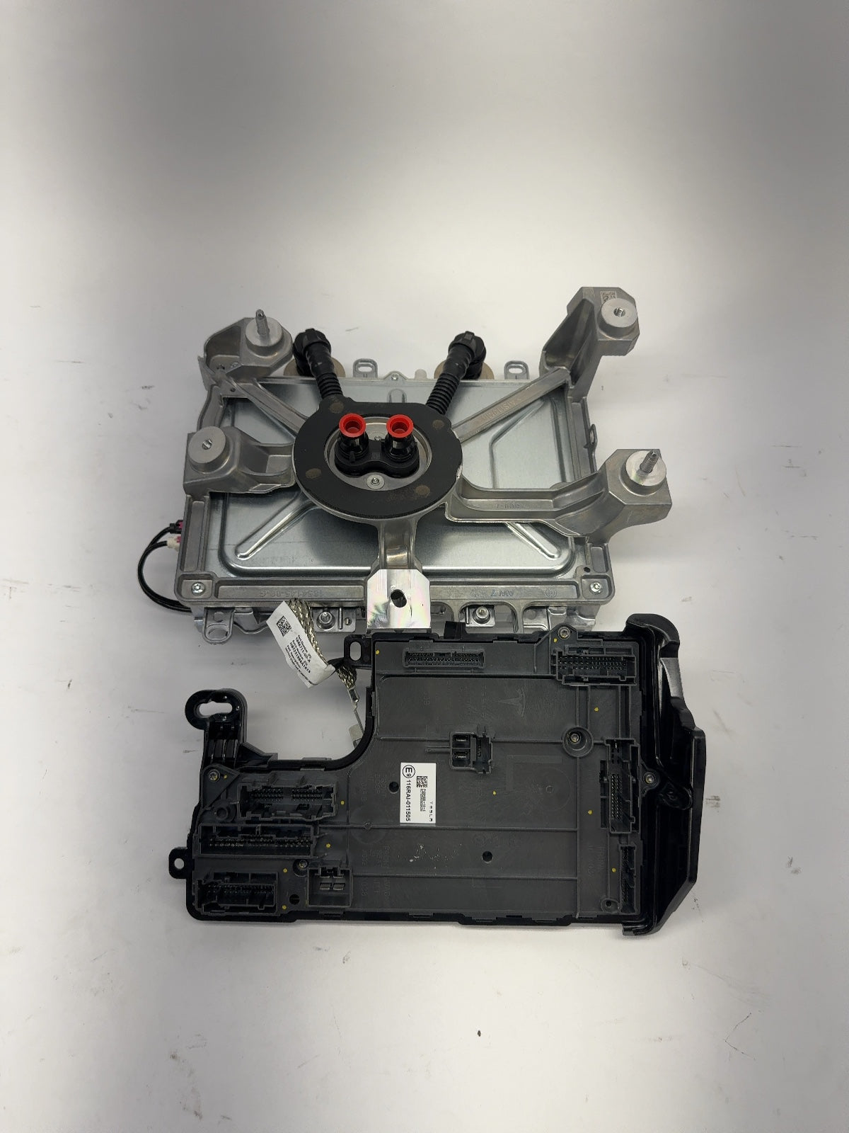 2025-2026 Tesla Model 3 Highland Car Computer With Left Vc Controller 2050302-00-A