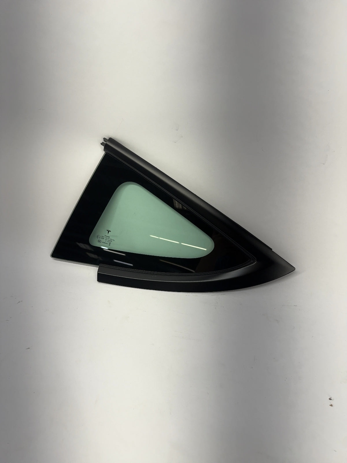 2021-2023 Tesla Model 3 Left Quarter Glass 1514978-01-C