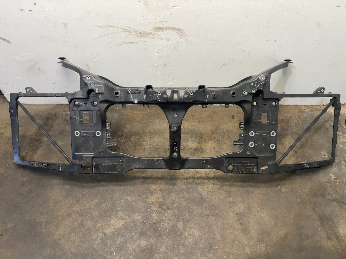 2015-2019 Tesla Model S Front End Carrier Note 1061950-98-E