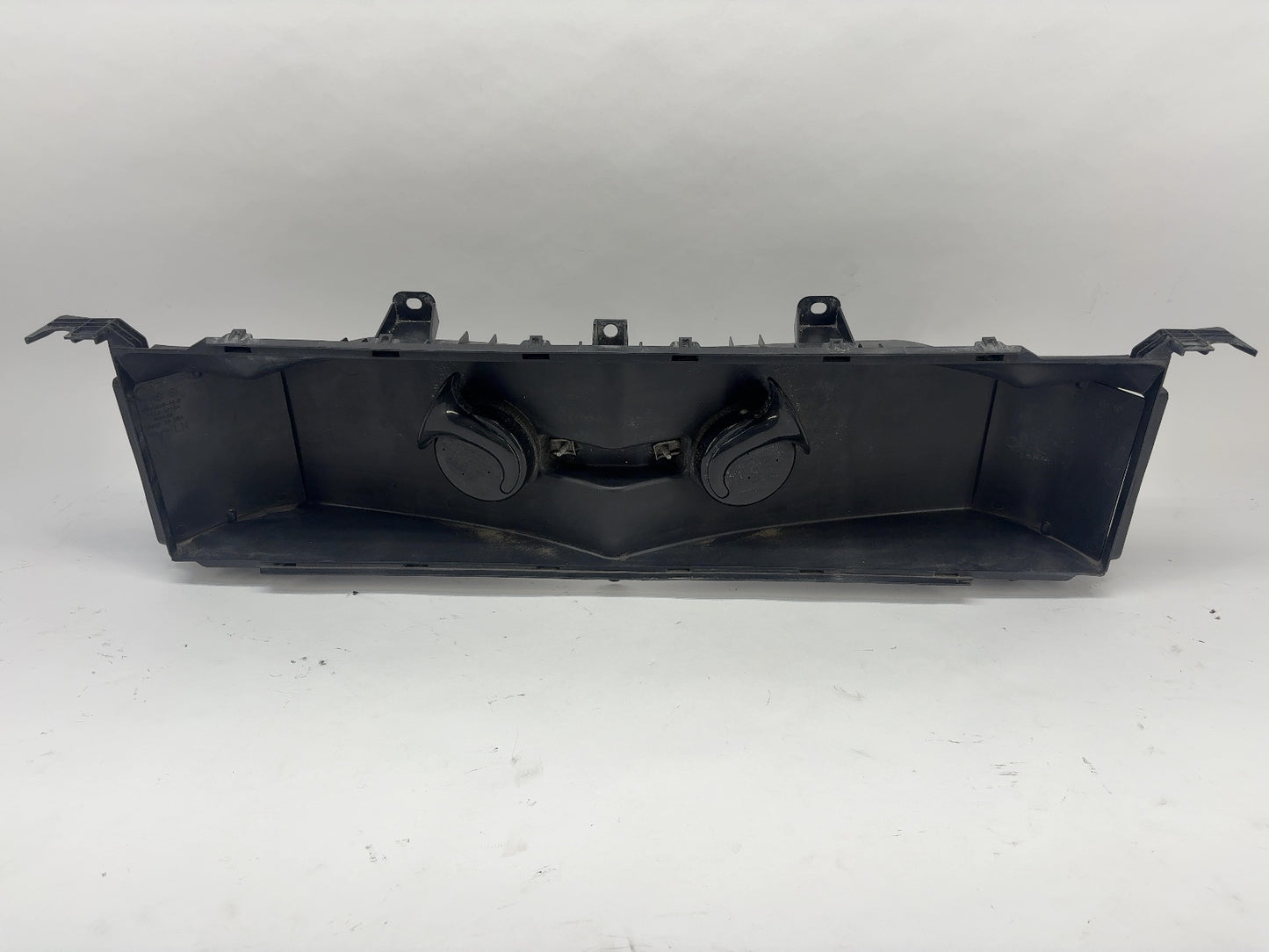 2019 Tesla Model S Center Ducting Rear 1058073-00-B