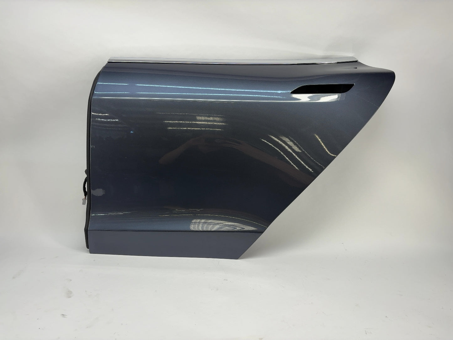 2014-2019 Tesla Model S Rear Left Door Shell 6006394-E0-H