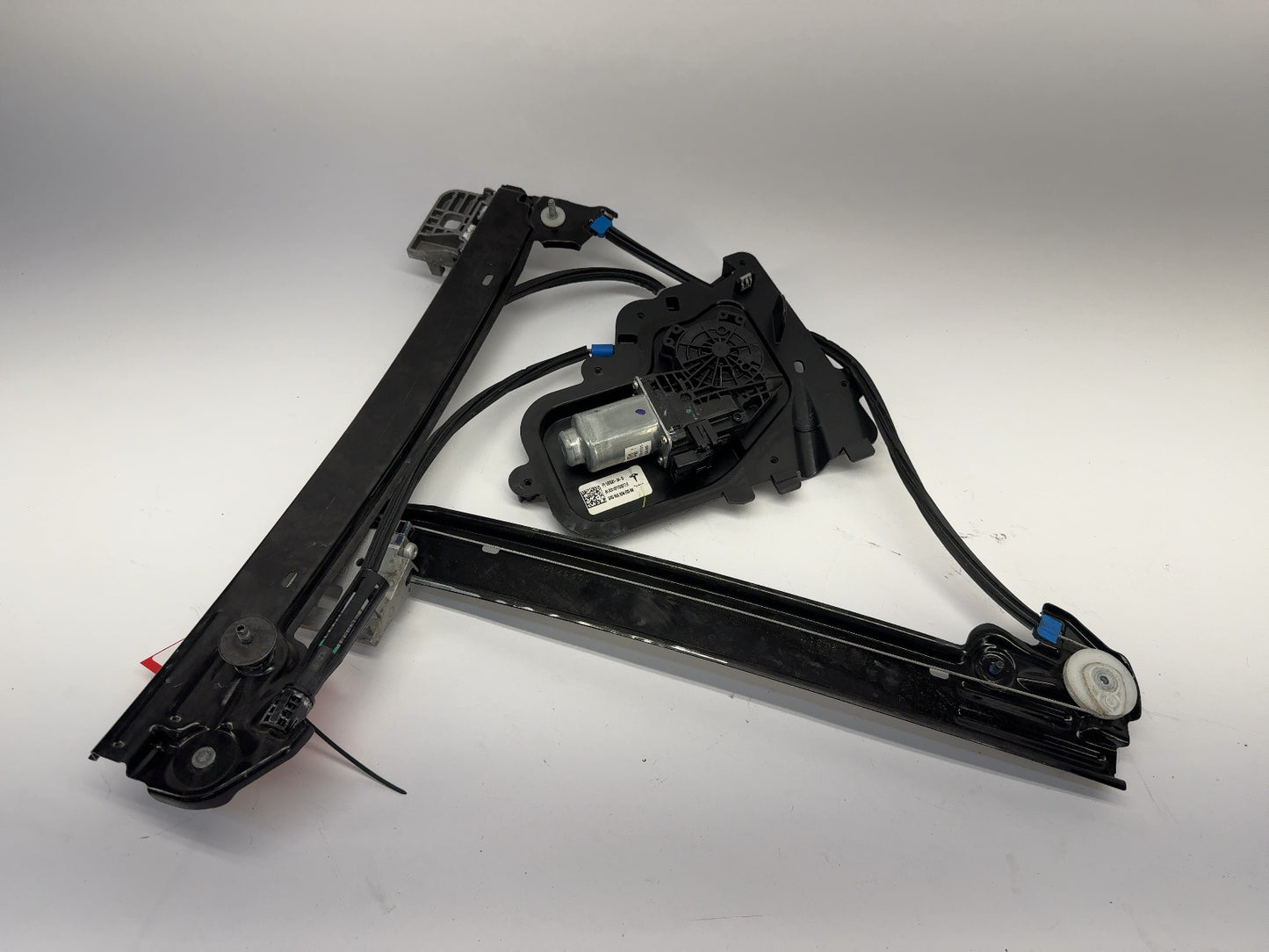 2018 Tesla Model 3 Front Right Door Window Regulator 1096621-04-D