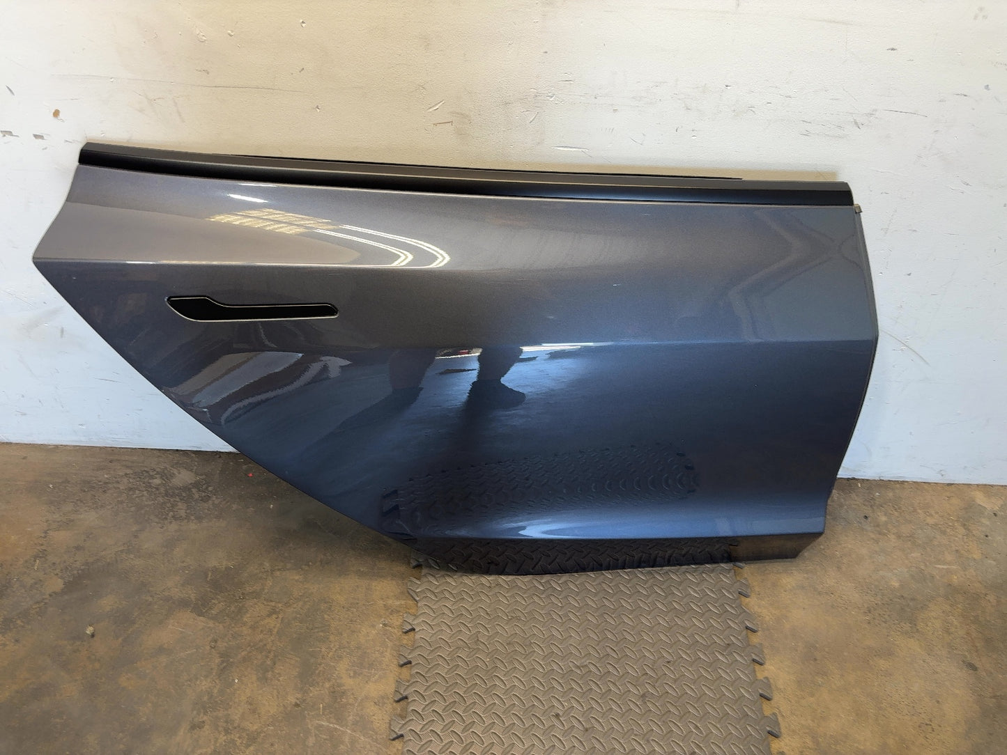2018-2023 Tesla Model 3 Rear Right Door Shell 1081440-E0-C