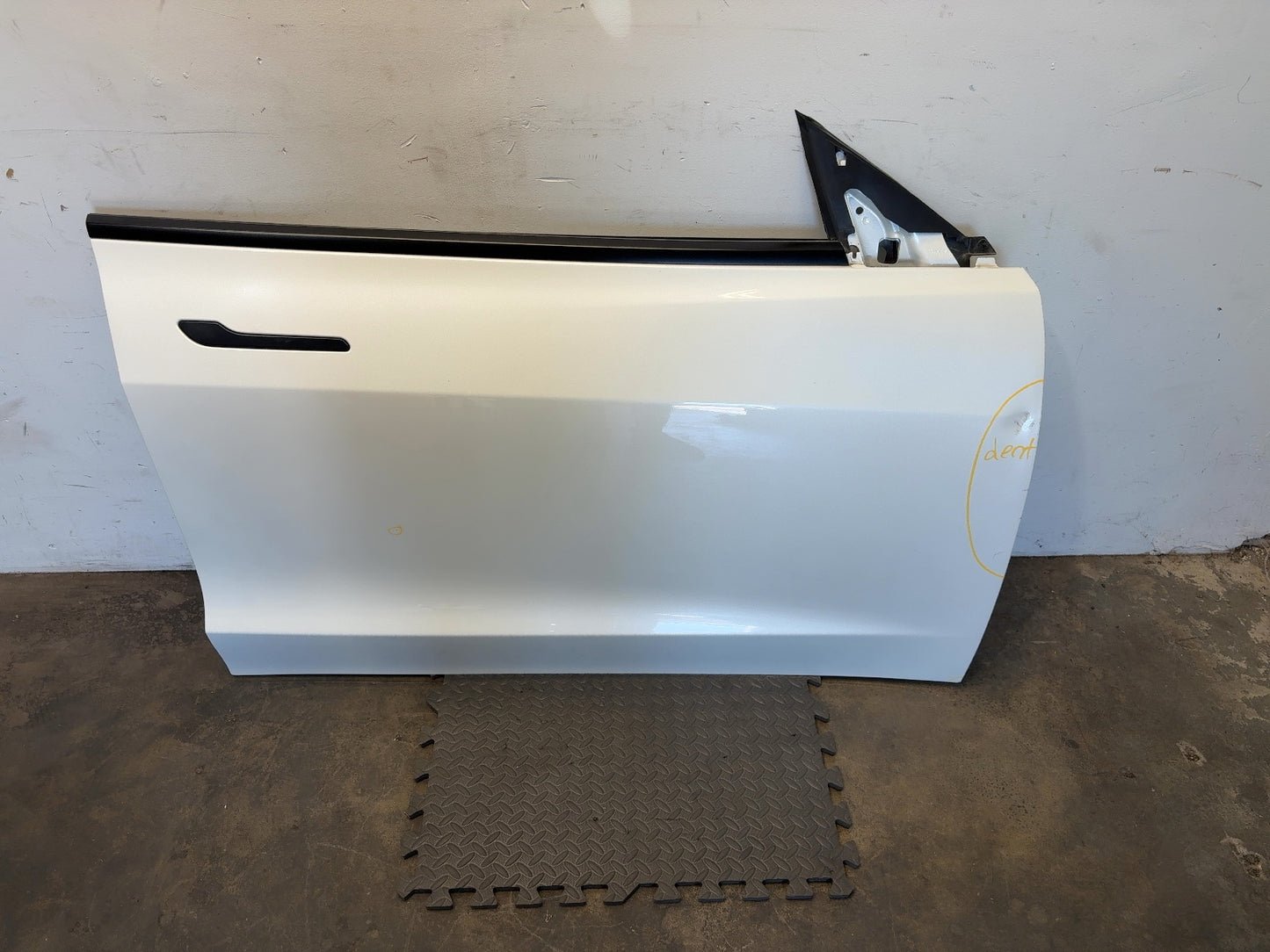 2018-2023 Tesla Model 3 Front Right Door Shell 1081420-E0-C