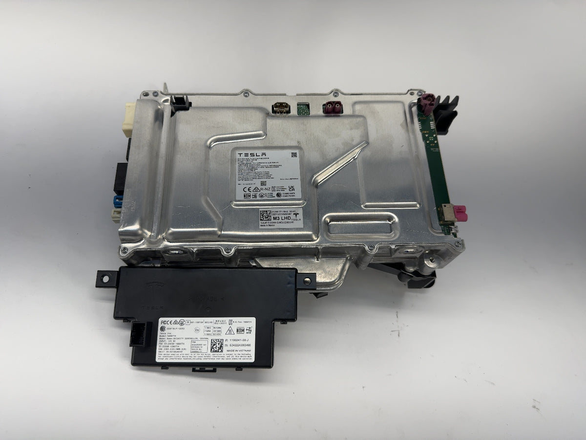 2022-2023 Tesla Model 3 Car Computer 1681271-00-G