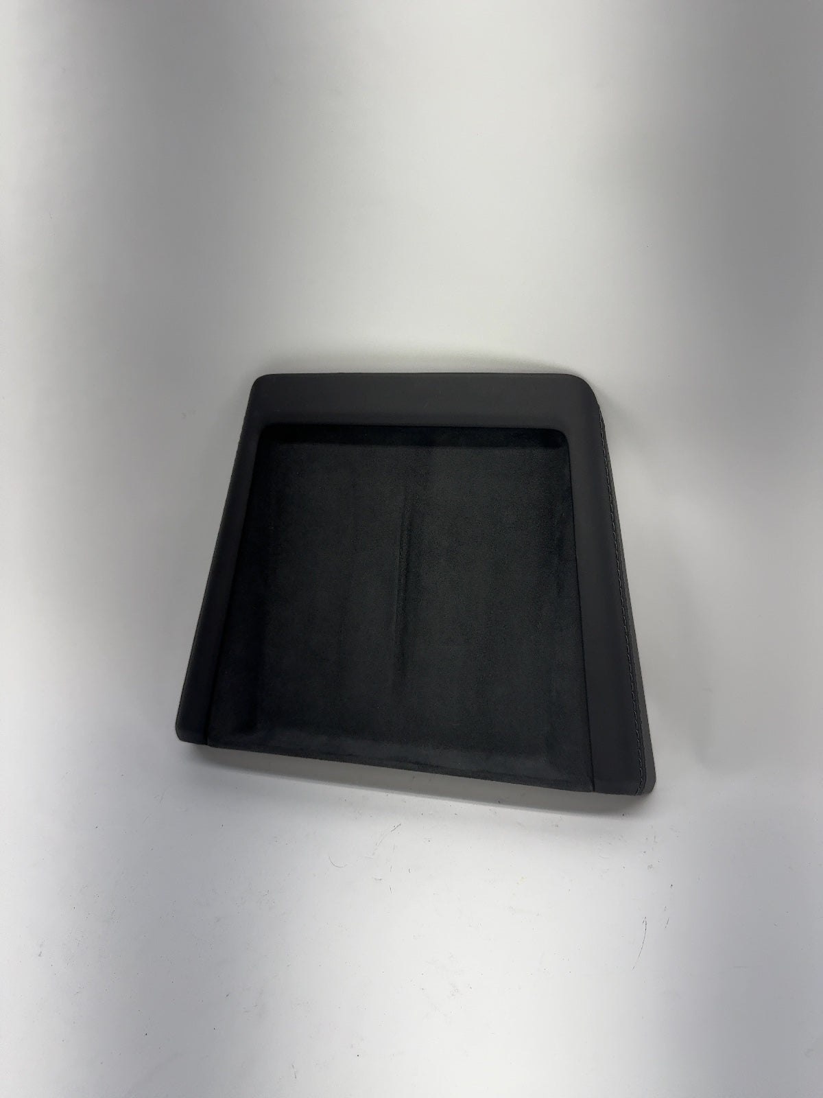 2024-2026 Tesla Model 3 Highland Wireless Charging Module & Pad 1761810-00-D