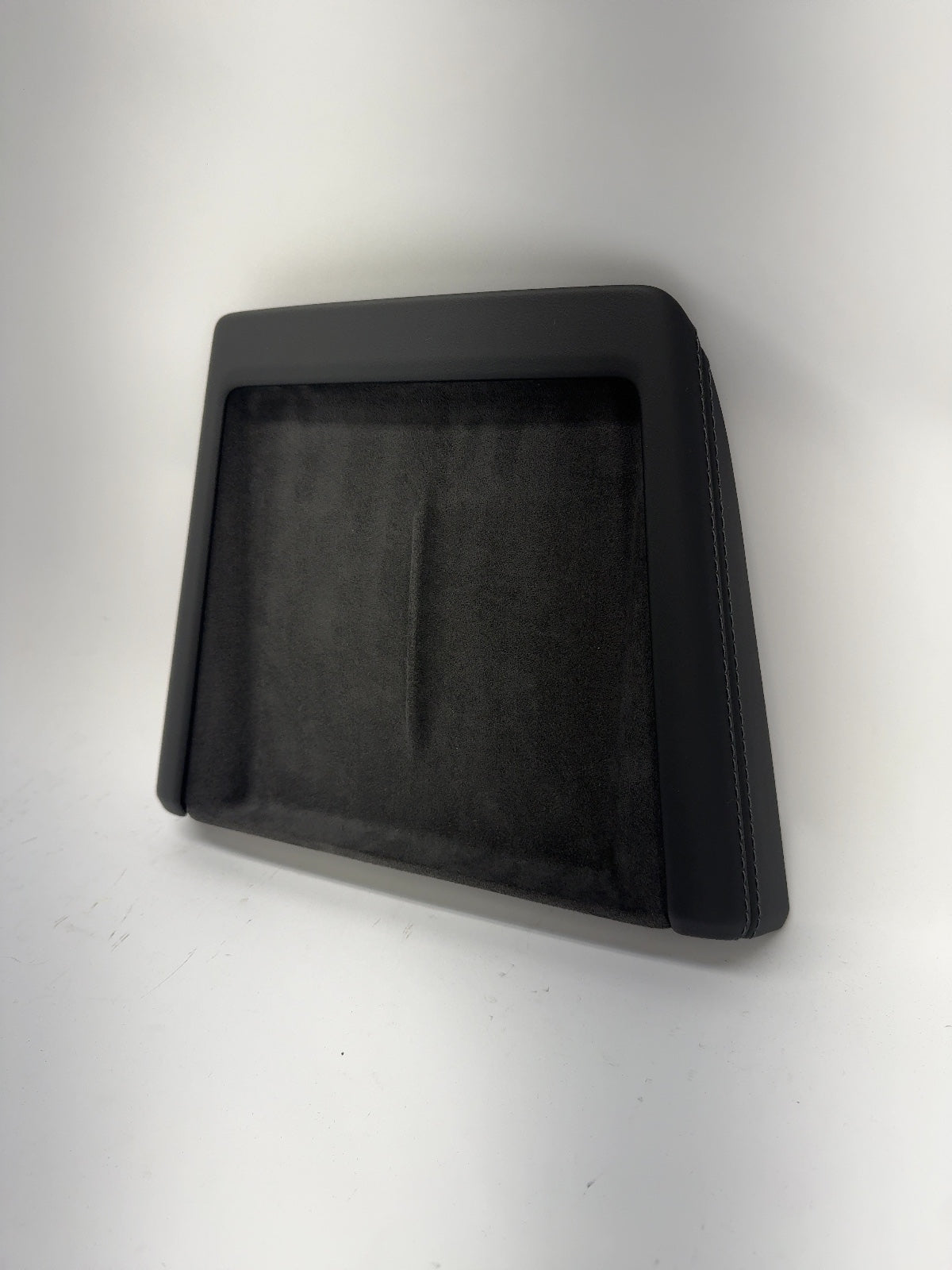 2024-2026 Tesla Model 3 Highland Wireless Charging Module & Pad 1761810-00-D
