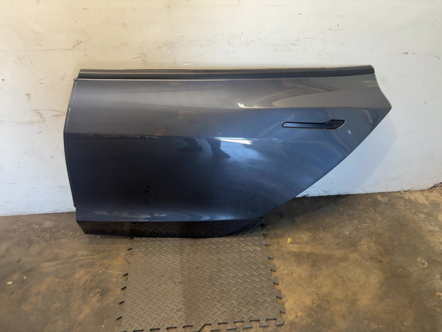 2018-2023 Tesla Model 3 Rear Left Door Shell 1081441-E0-C