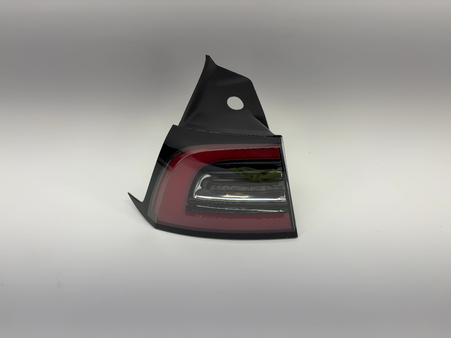 2021-2023 Tesla Model 3 Tail Lamp Rear Bodyside Left 1077397-00-H