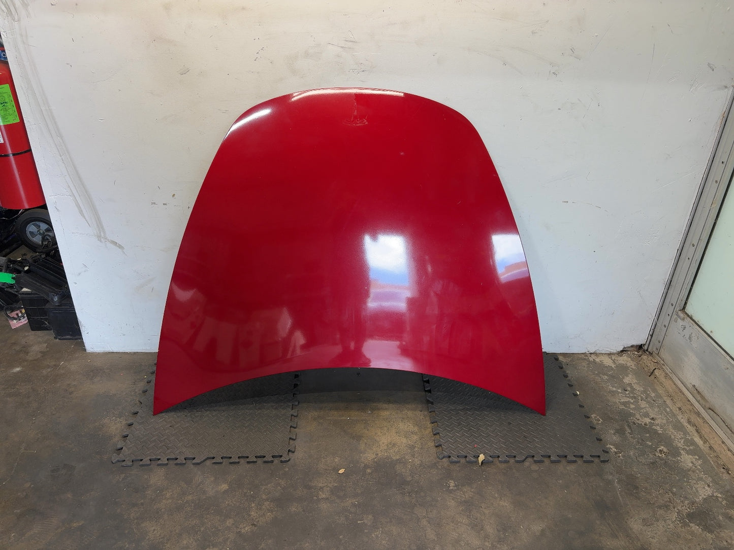 2018 Tesla Model 3 Hood 1081390-E0-B