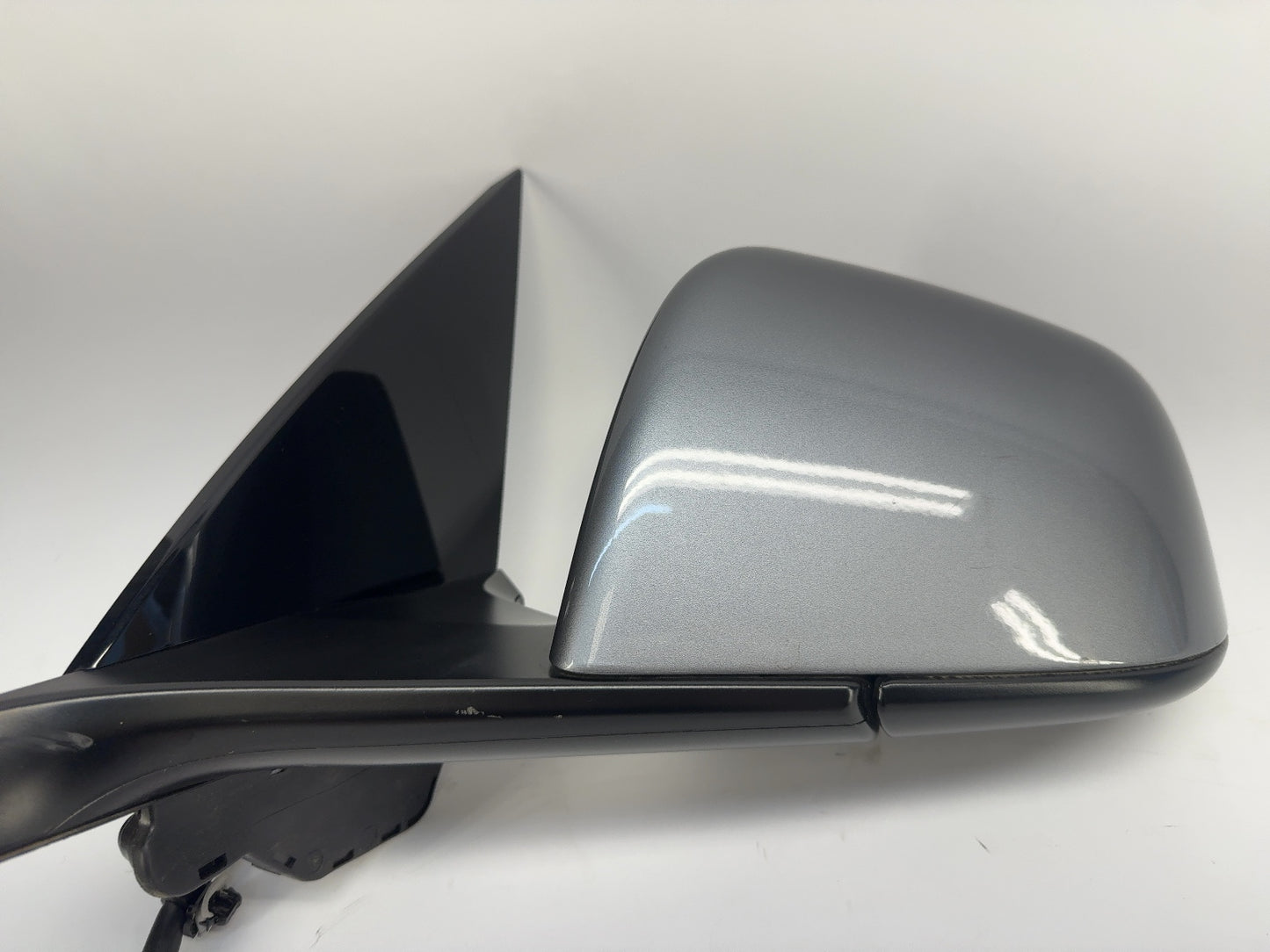 2023-2025 Tesla Model Y Front Left Door Mirror Assembly 1594111-00-F