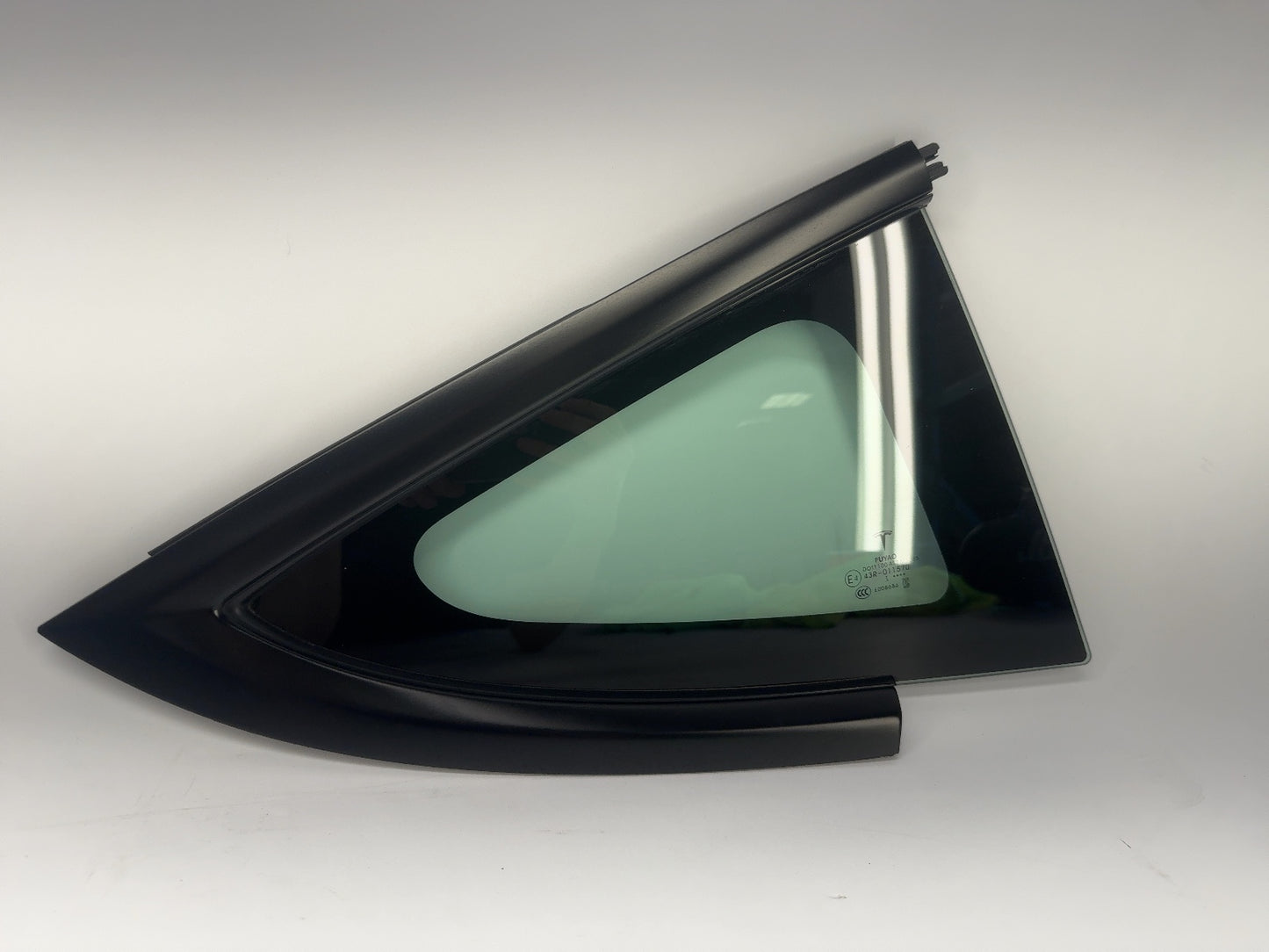 2021-2023 Tesla Model 3 Right Quarter Glass 1514979-01-C
