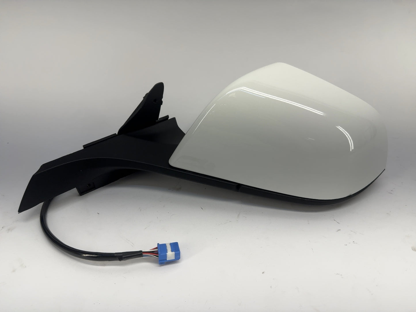 2021-2023 Tesla Model 3 Front Left Door Mirror Assembly 1592031-00-B