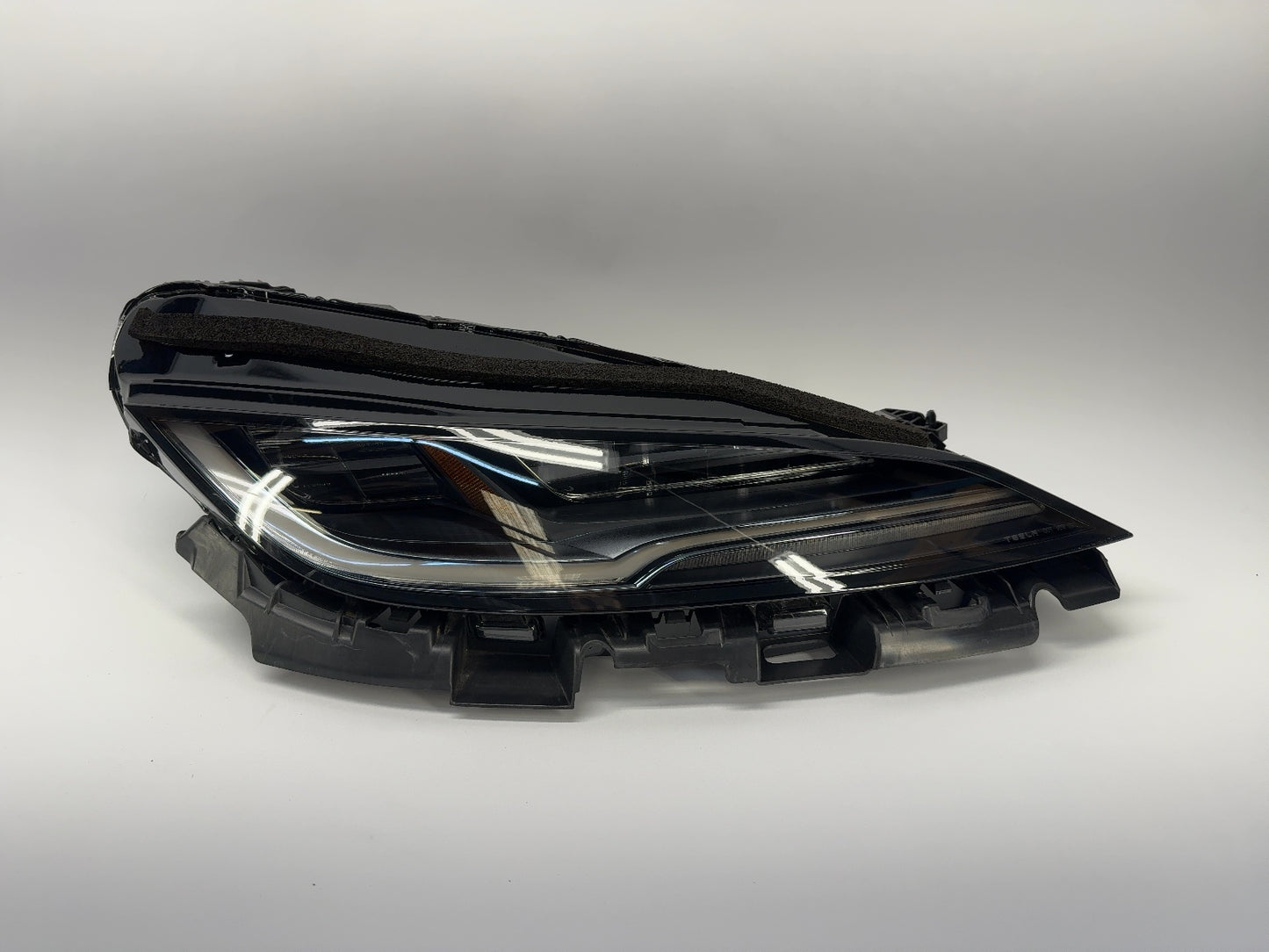 2026 Tesla Model 3 Highland Front Headlamp Right 1694087-00-J