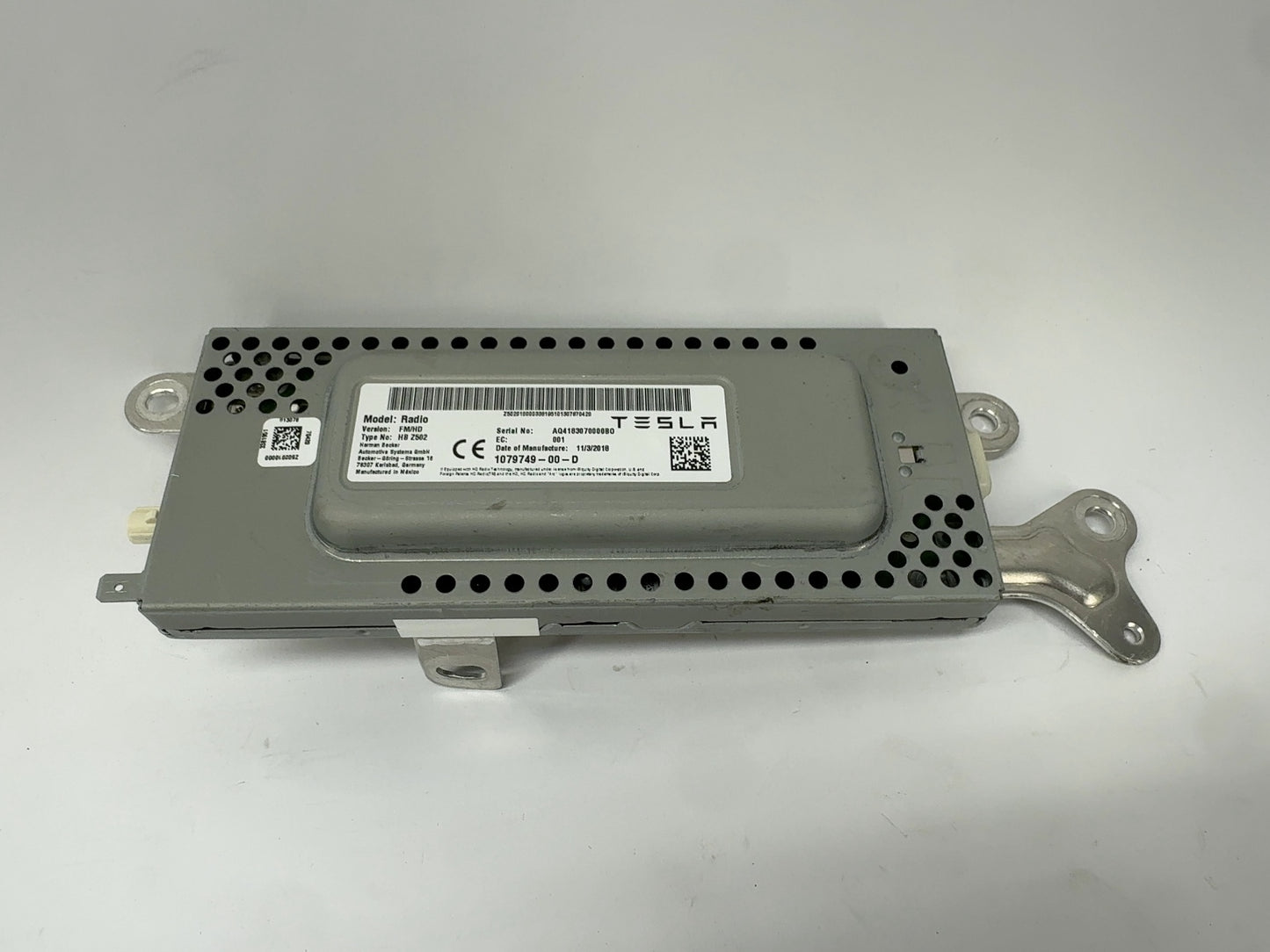 2018 Tesla Model 3 Amplifier Audio 1079749-00-D