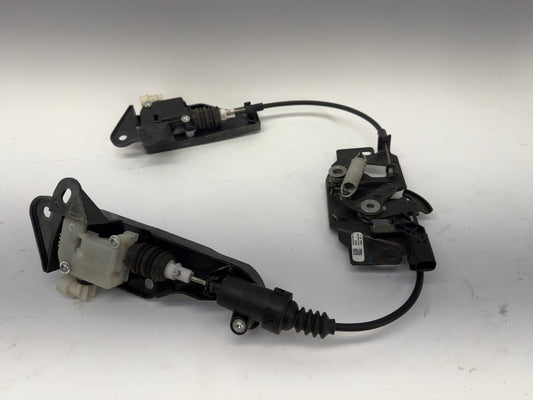 2018-2019 Tesla Model 3 Hood Latch With Actuators 1033011-00-E