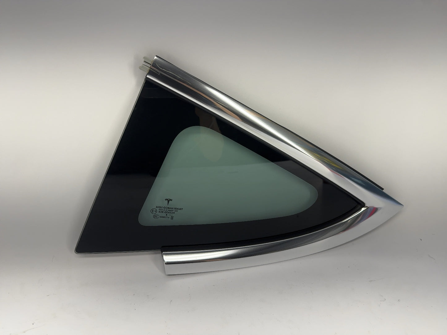 2018-2019 Tesla Model 3 Left Quarter Glass 1098757-00-F