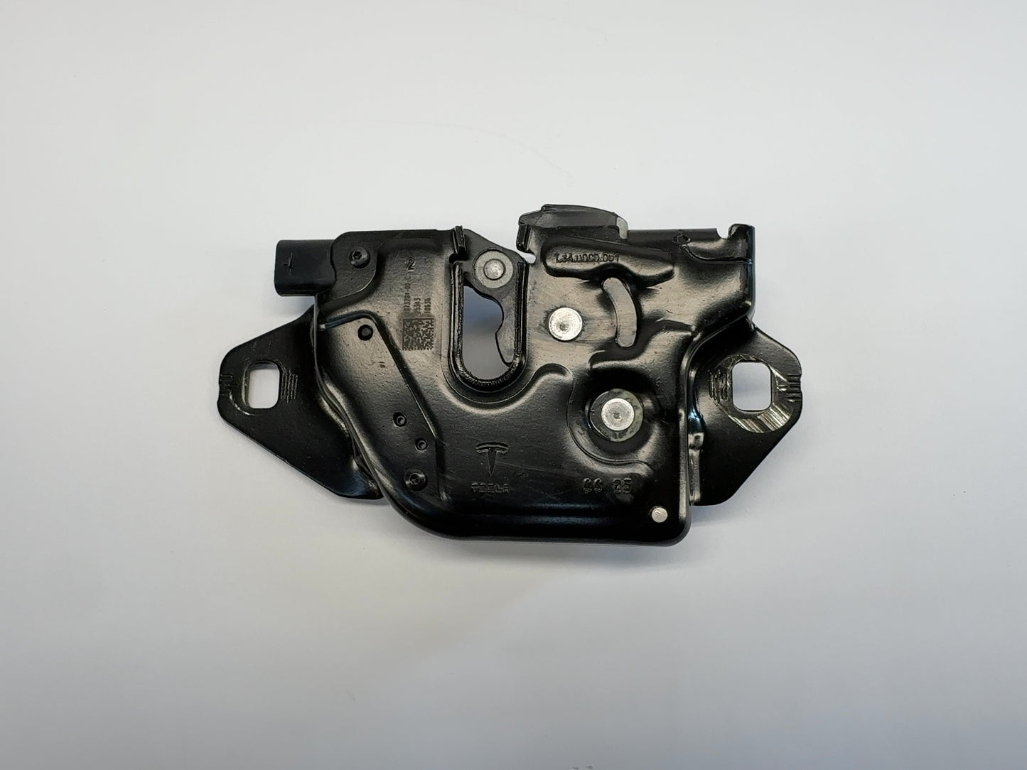 2026 Tesla Model Y Juniper Hood Latch 1873284-00-C