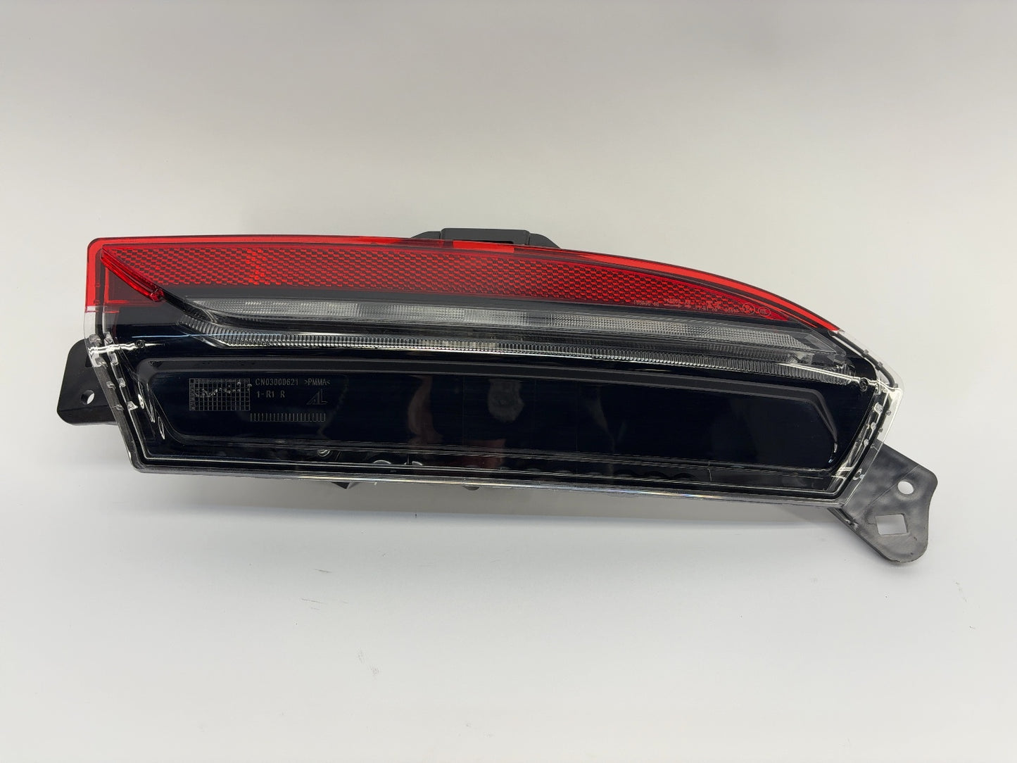 2025-2026 Tesla Model 3 Highland Lamp Rear Fascia Lamp Right 1712514-00-E