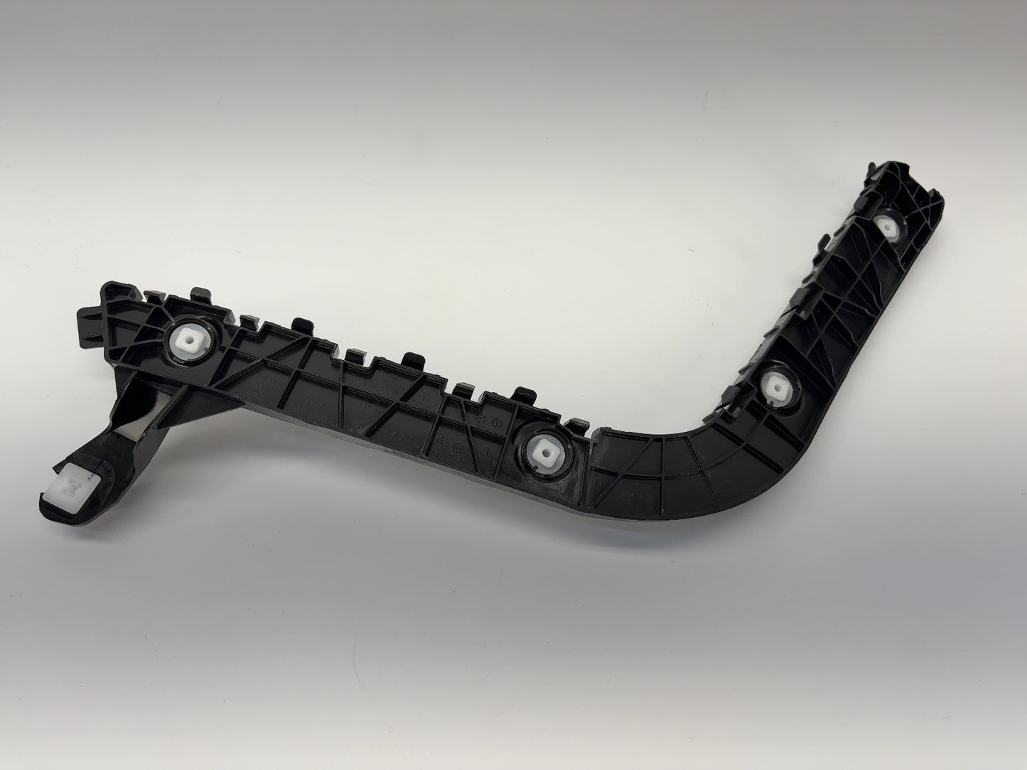 2026 Tesla Model Y Juniper Rear Bumper Bracket Left 2186189-00-A