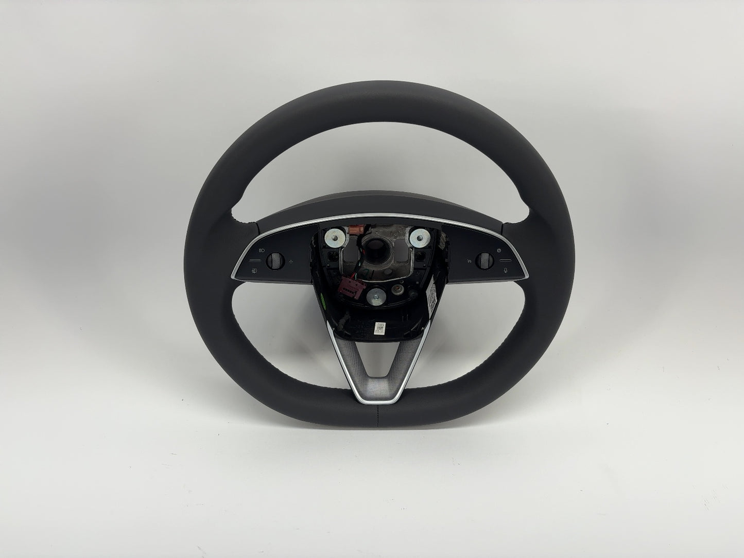 2026 Tesla Model Y Juniper Steering Wheel 2003660-00-H