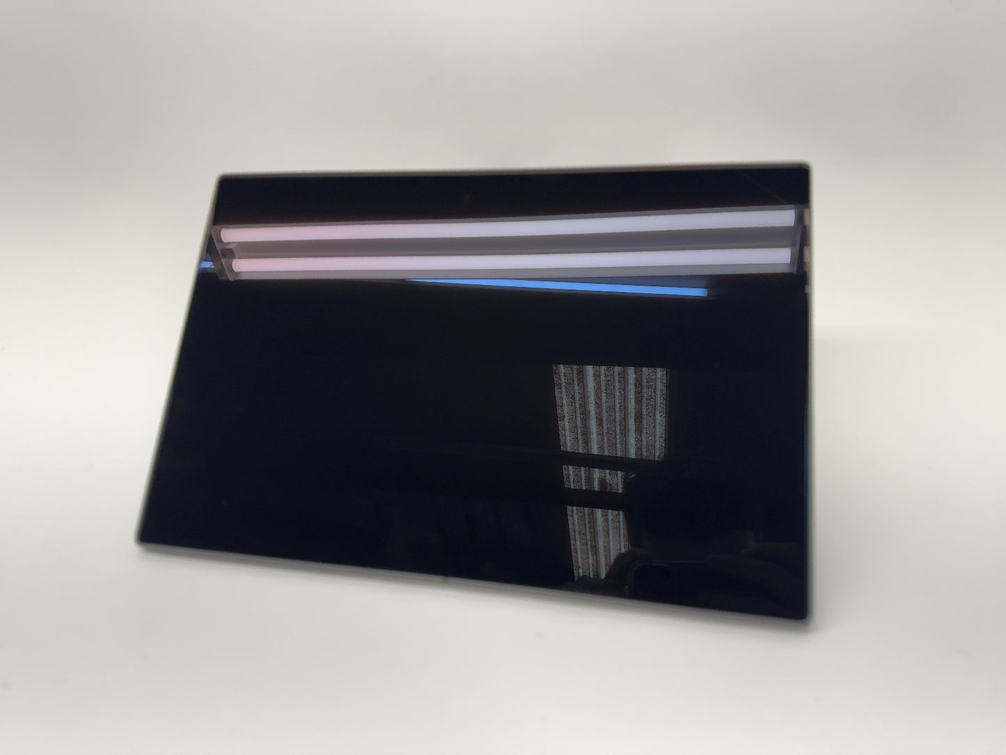 2026 Tesla Model Y Juniper Center Display 1946103-20-C