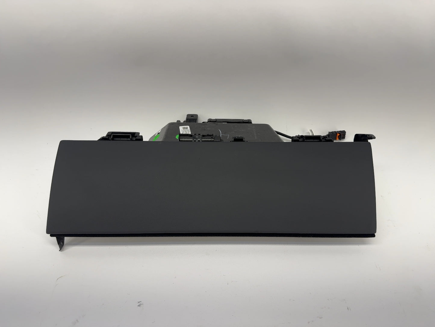 2026 Tesla Model Y Juniper Instrument Panel Glove Box 1935933-50-E