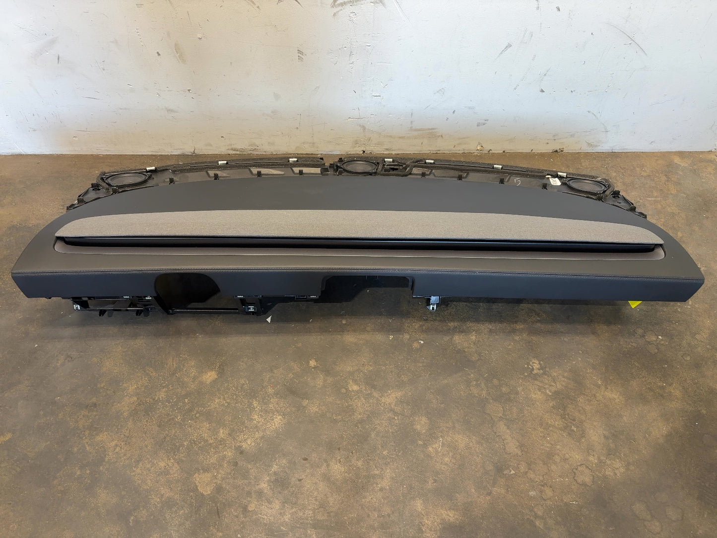 2026 Tesla Model Y Juniper Dash Panel With Airbag 2032385-55-F