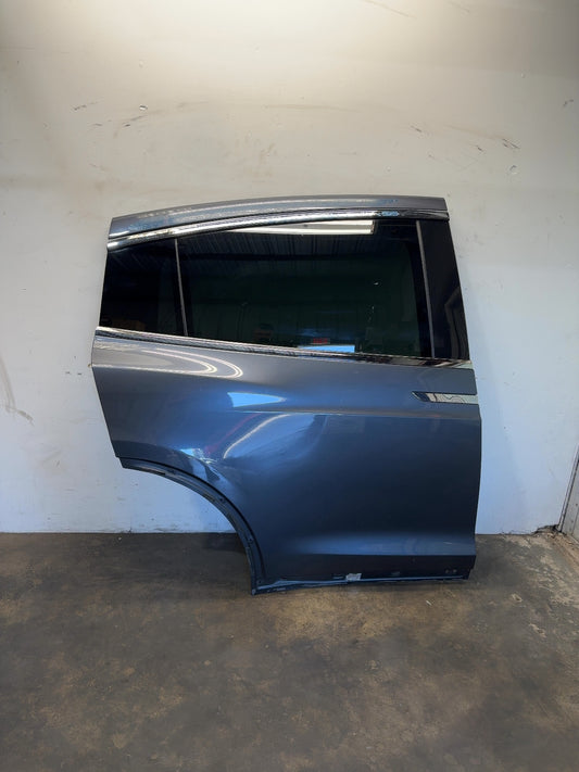 2018-2020 Tesla Model X Falcon Door Lower Right 1028791-E0-K