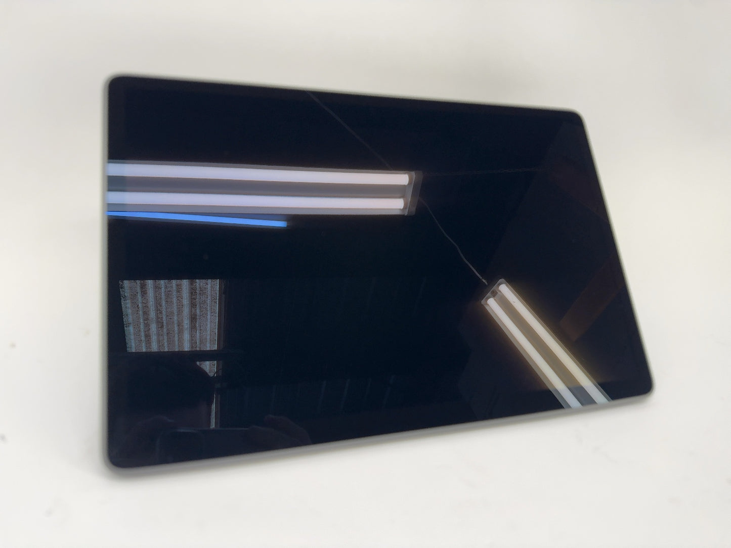2022-2023 Tesla Model 3 Center Display 1089543-00-J