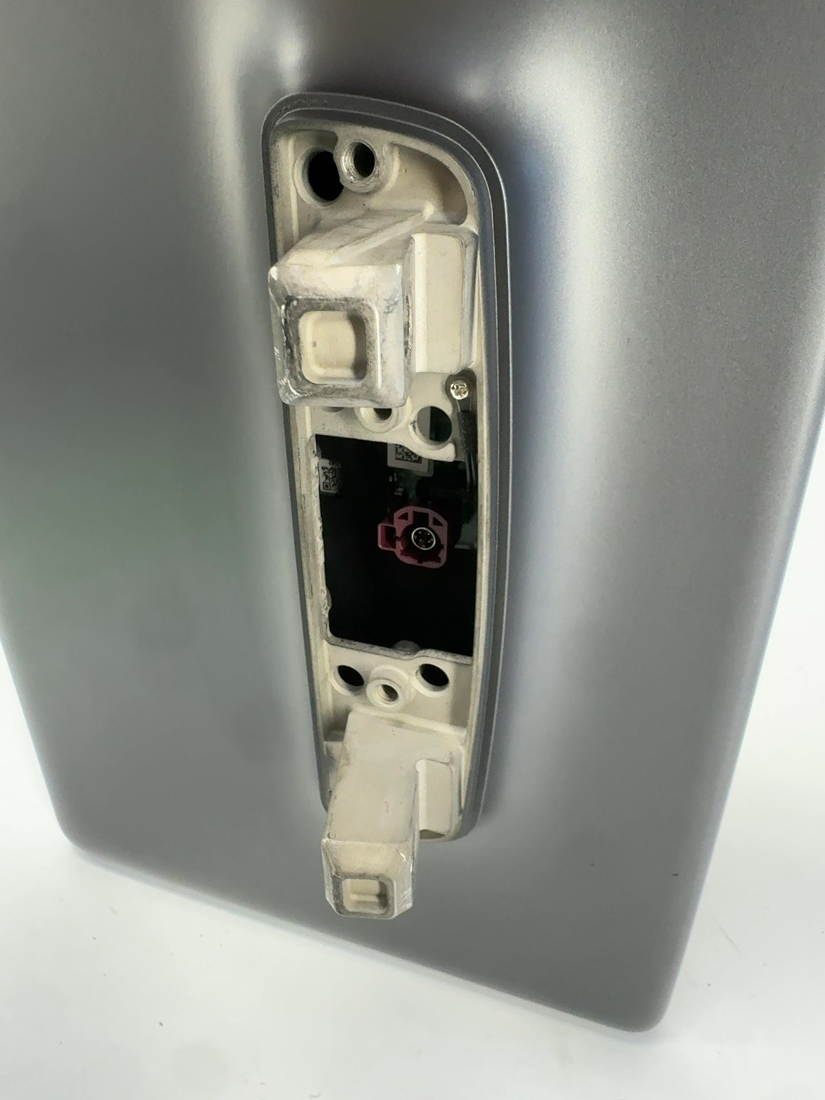 2022-2023 Tesla Model 3 Center Display 1089543-00-J