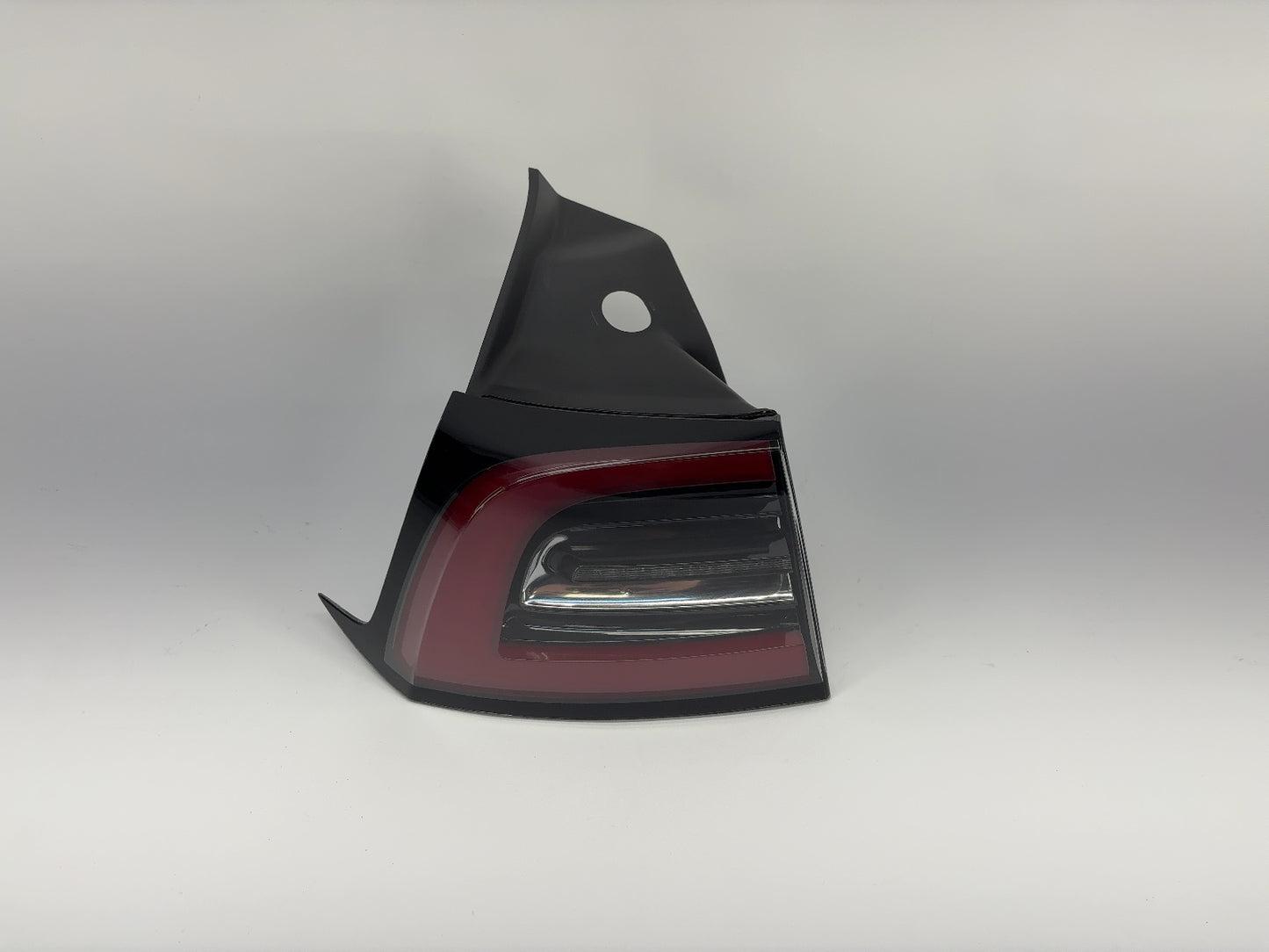 2020-2023 Tesla Model 3 Tail Lamp Rear Bodyside Left 1077397-00-H