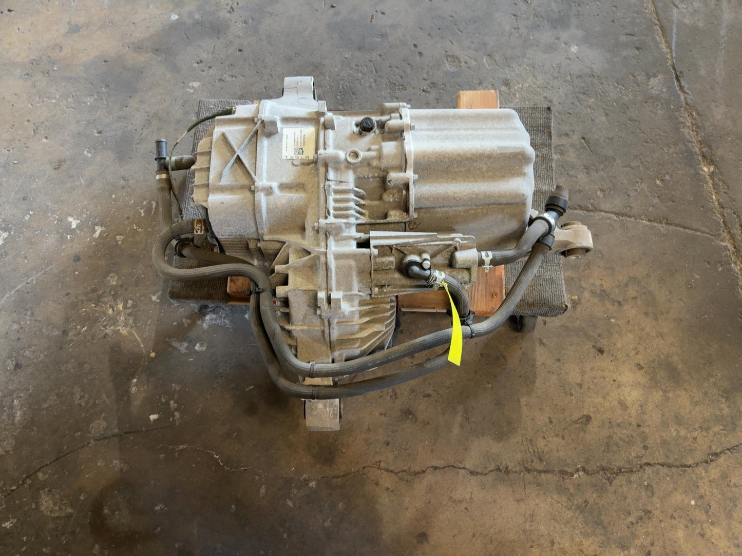 2015-2019 Tesla Model S Rear Drive Unit Small 1037000-00-F