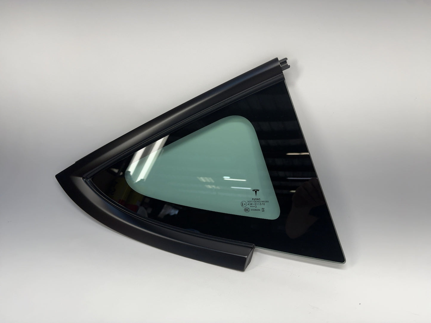 2021-2023 Tesla Model 3 Right Quarter Glass 1514979-01-C