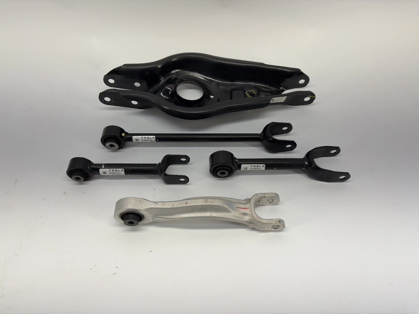 2021-2024 Tesla Model Y Rear Control Arm Set 1188427-99-B