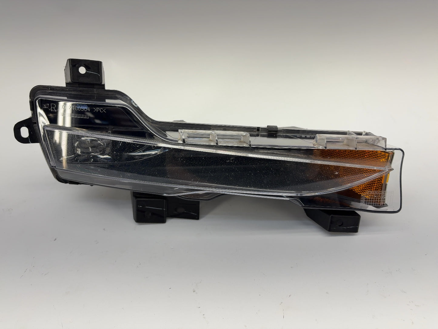 2018 Tesla Model 3 Right Passenger Fog Lamp 1077392-00-D